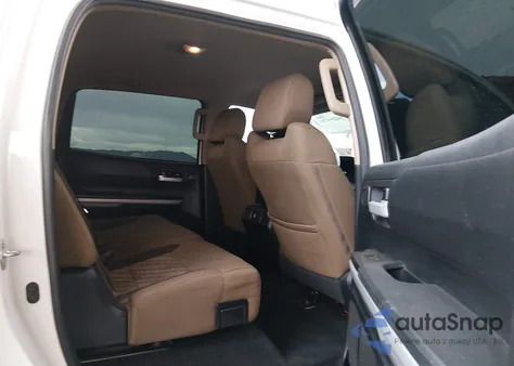 2018 Toyota Tundra Sr5 5.7L V8 из США, поврежденный, VIN 5TFDY5F14JX715458